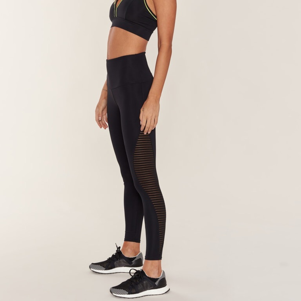 Onzie shape midi legging